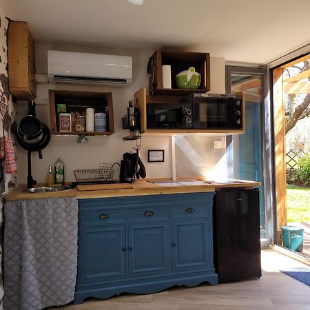La Maisonnette Sous Le Cerisier Bergonne Exterior foto